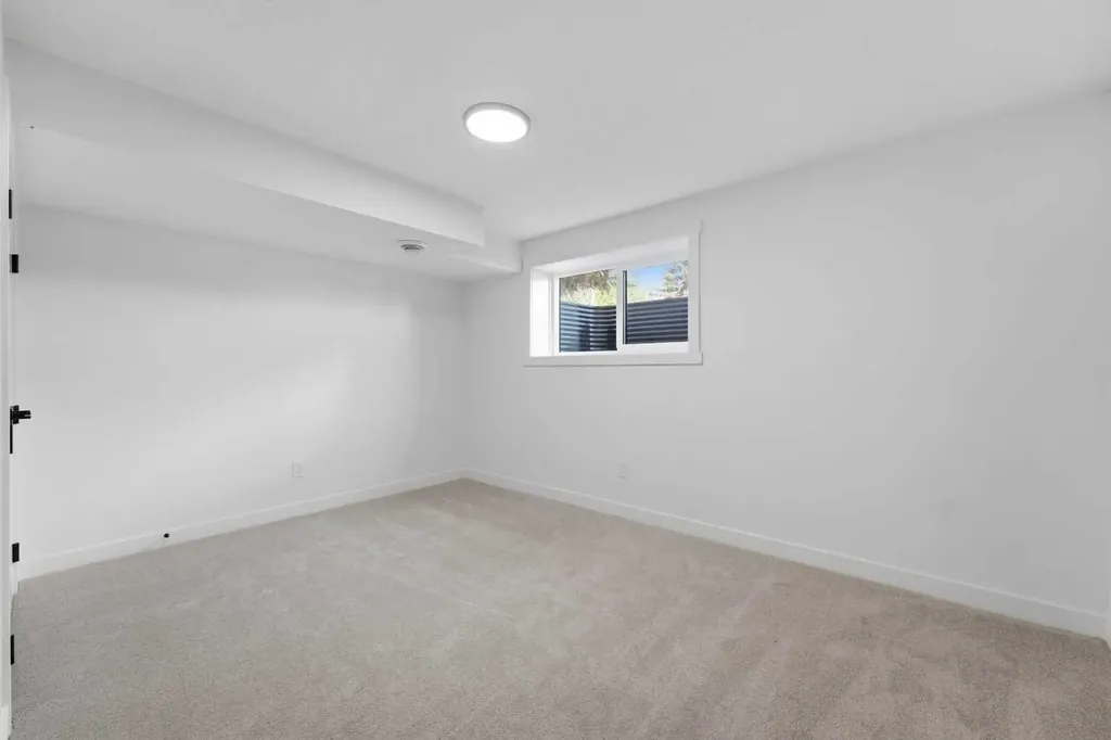 27 Glacier Drive SW Calgary AB T3E 5A2
