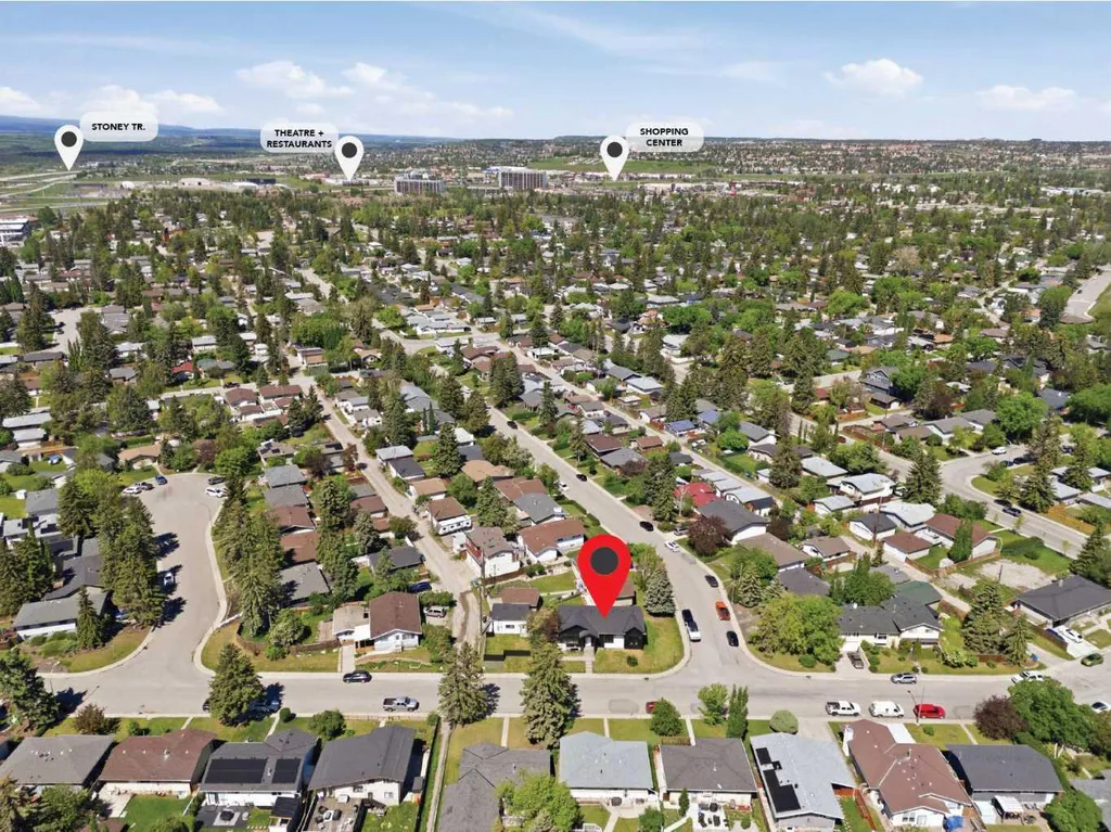 27 Glacier Drive SW Calgary AB T3E 5A2