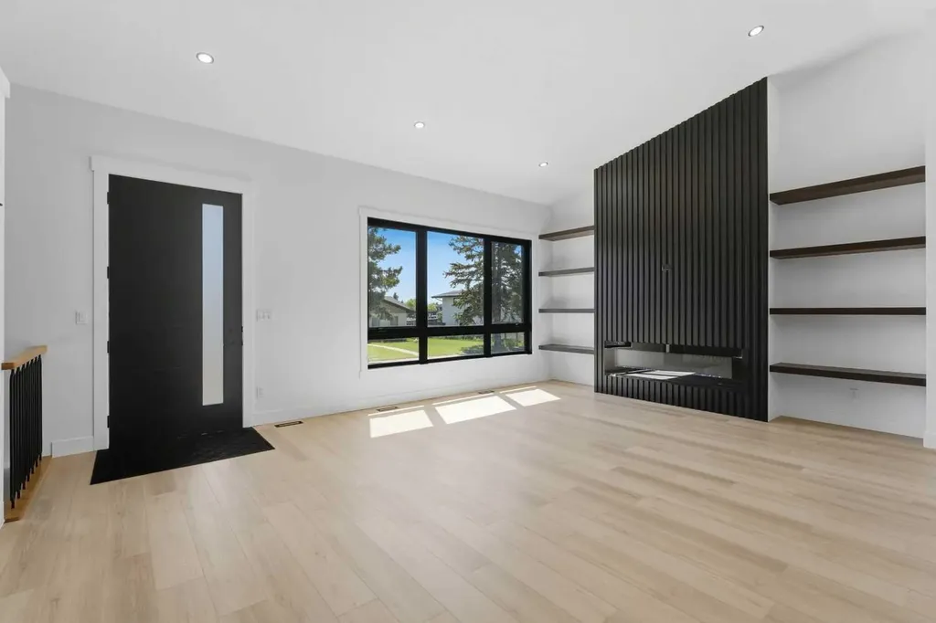 27 Glacier Drive SW Calgary AB T3E 5A2