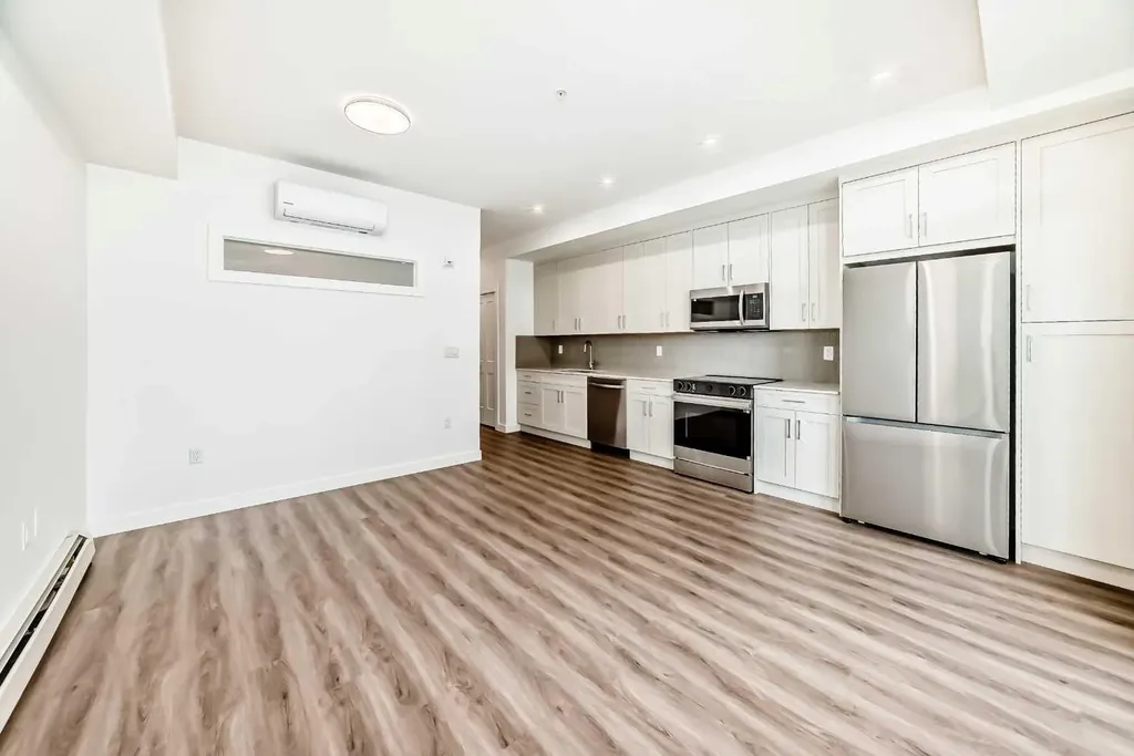 430 Sage Hill Road NW Calgary AB T3R 2J9