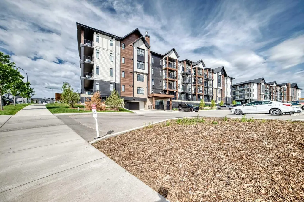 430 Sage Hill Road NW Calgary AB T3R 2J9