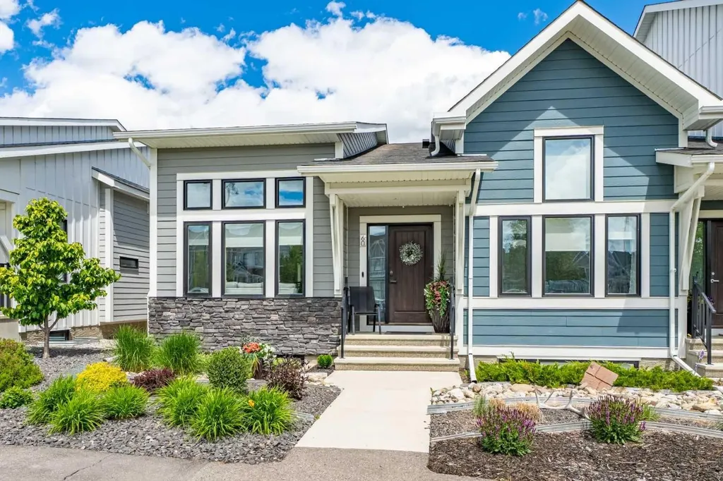 60 D'arcy Boulevard Okotoks AB T1S 5S7