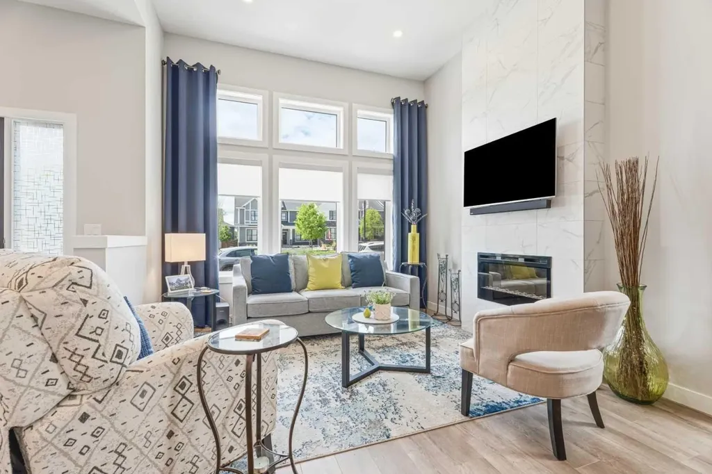 60 D'arcy Boulevard Okotoks AB T1S 5S7