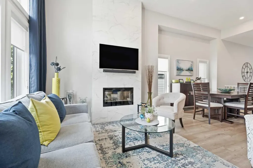 60 D'arcy Boulevard Okotoks AB T1S 5S7