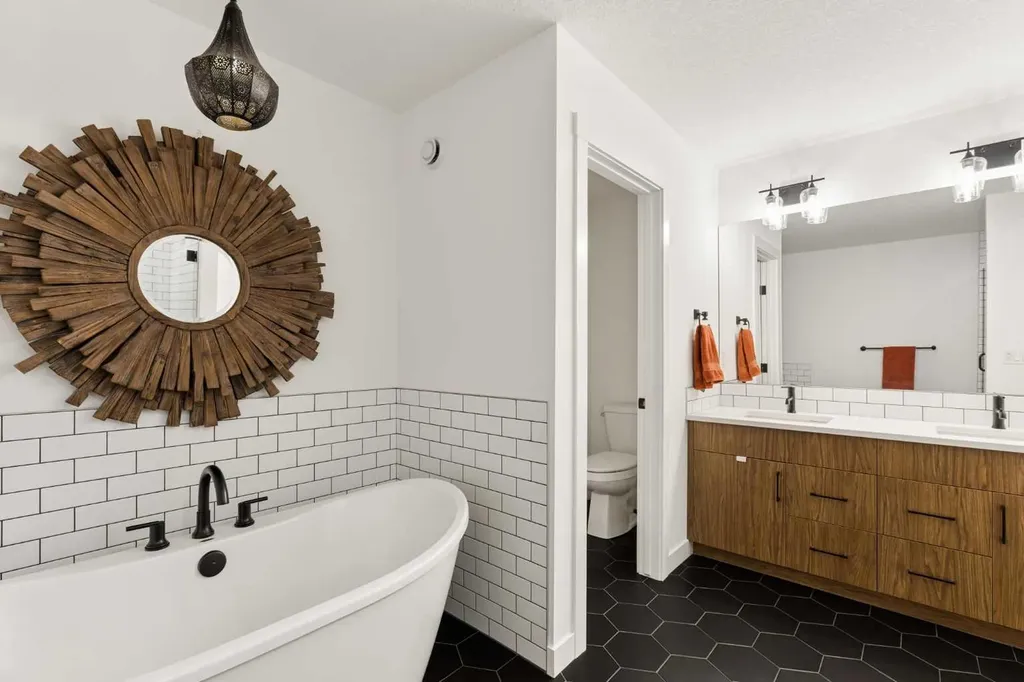 36 Rowley Rise NW Calgary AB T3L 0G8