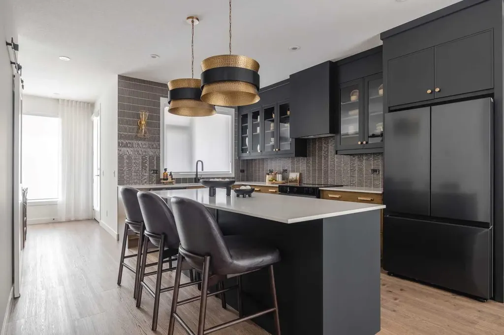 199 Sage Hill Heights NW Calgary AB T3R 2E5