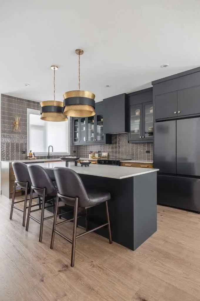 199 Sage Hill Heights NW Calgary AB T3R 2E5