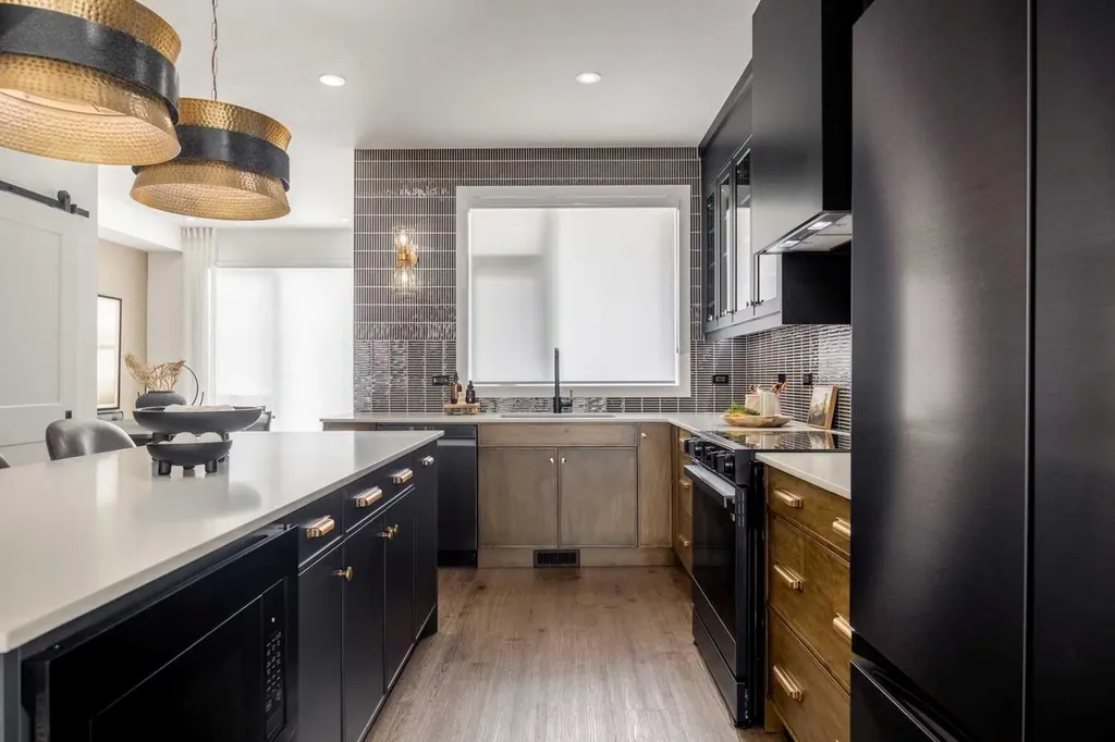 199 Sage Hill Heights NW Calgary AB T3R 2E5