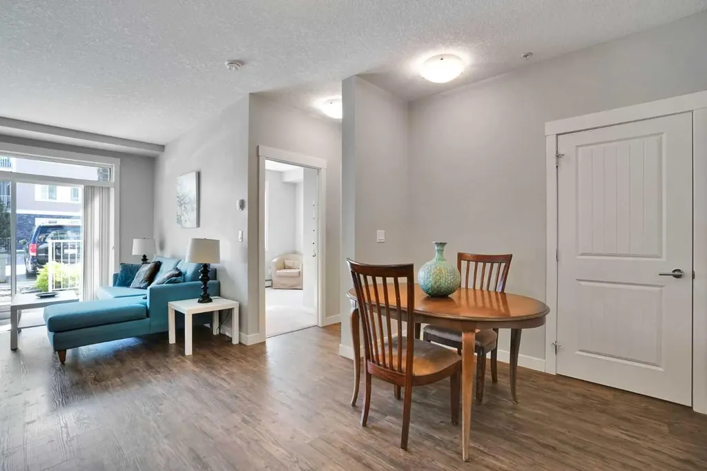 522 Cranford Drive SE Calgary AB T3M 2L7