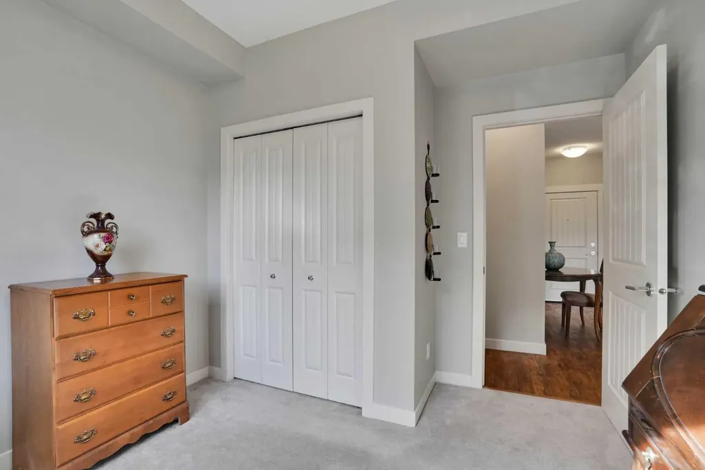 522 Cranford Drive SE Calgary AB T3M 2L7