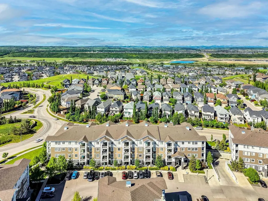522 Cranford Drive SE Calgary AB T3M 2L7