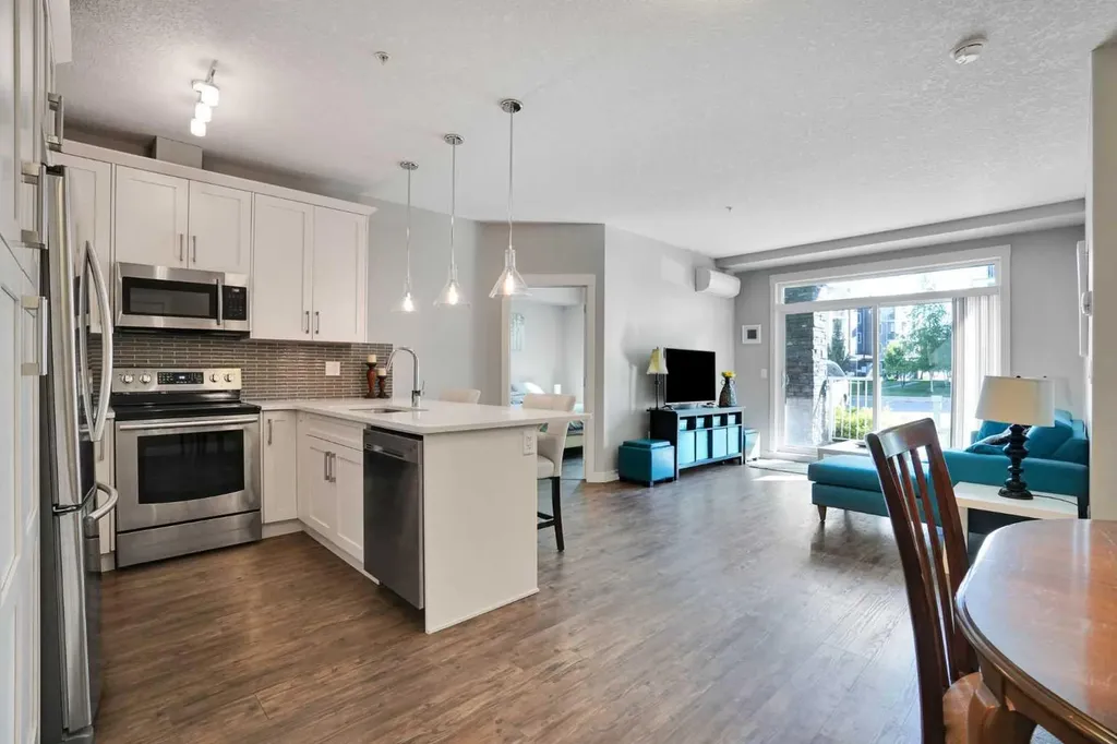 522 Cranford Drive SE Calgary AB T3M 2L7