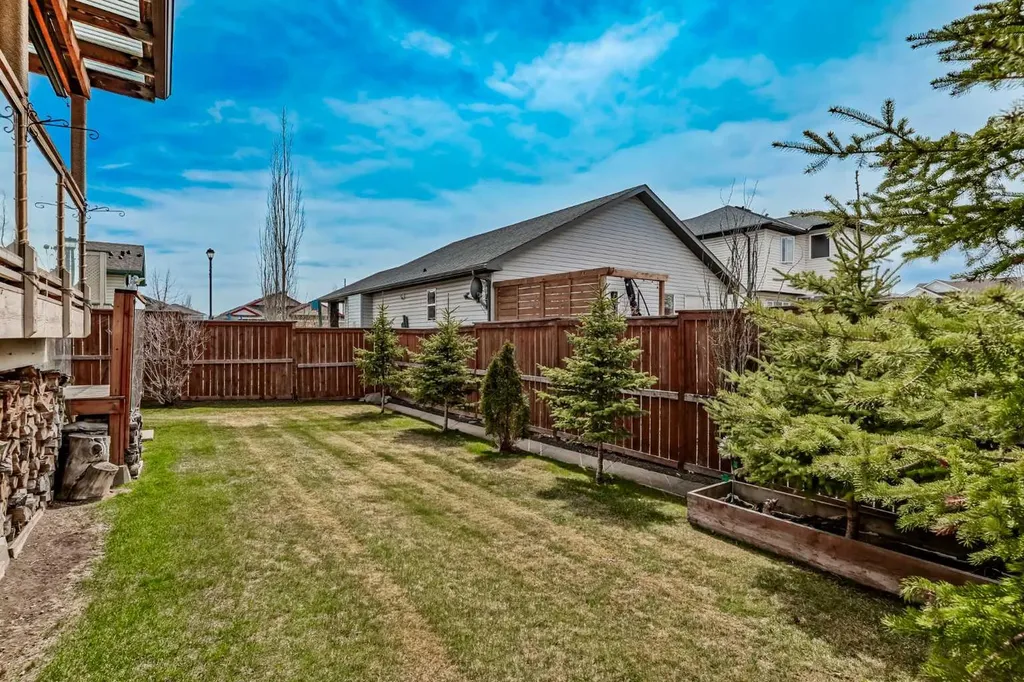 285 West Creek Springs Chestermere AB T1Y 1N7