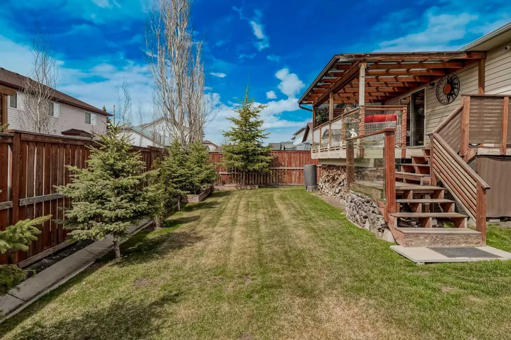 285 West Creek Springs Chestermere AB T1Y 1N7