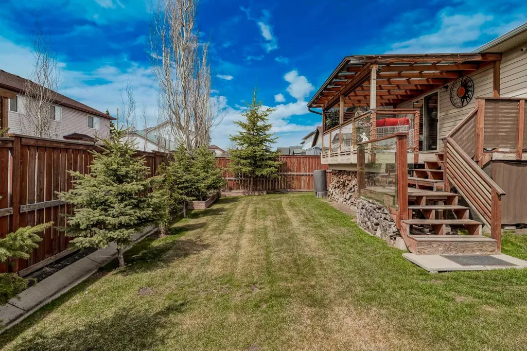 285 West Creek Springs Chestermere AB T1Y 1N7