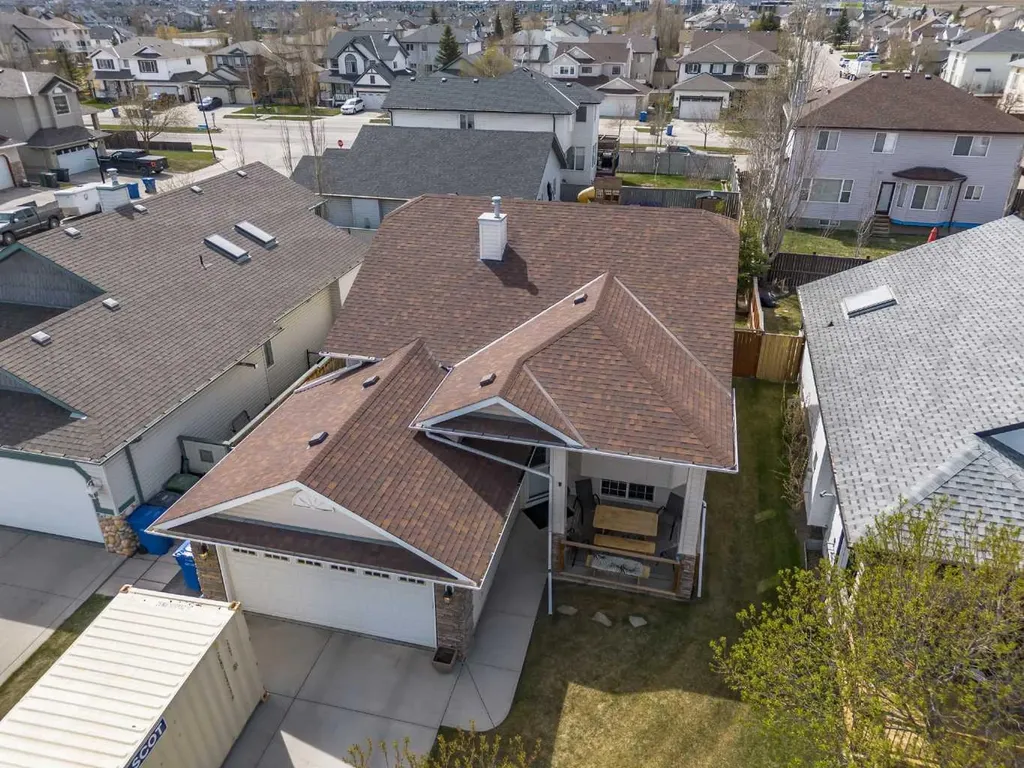 285 West Creek Springs Chestermere AB T1Y 1N7