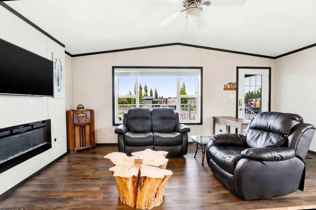 41019 Range Road 11 Rural Lacombe County AB T0C 0J1