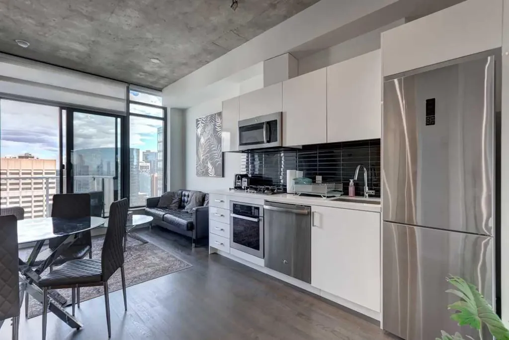 1010 6 Street SW Calgary AB T2R1B4