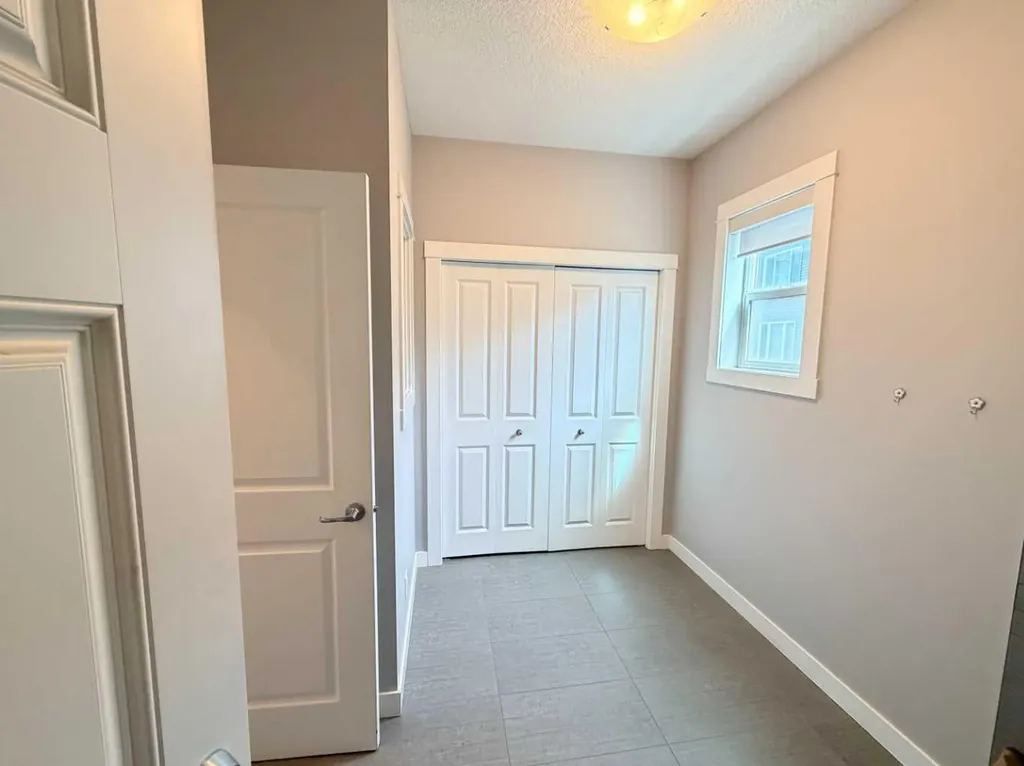252 Nolancliff Crescent NW Calgary AB T3R 0T4