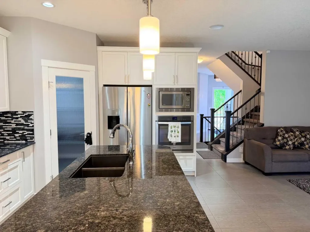 252 Nolancliff Crescent NW Calgary AB T3R 0T4
