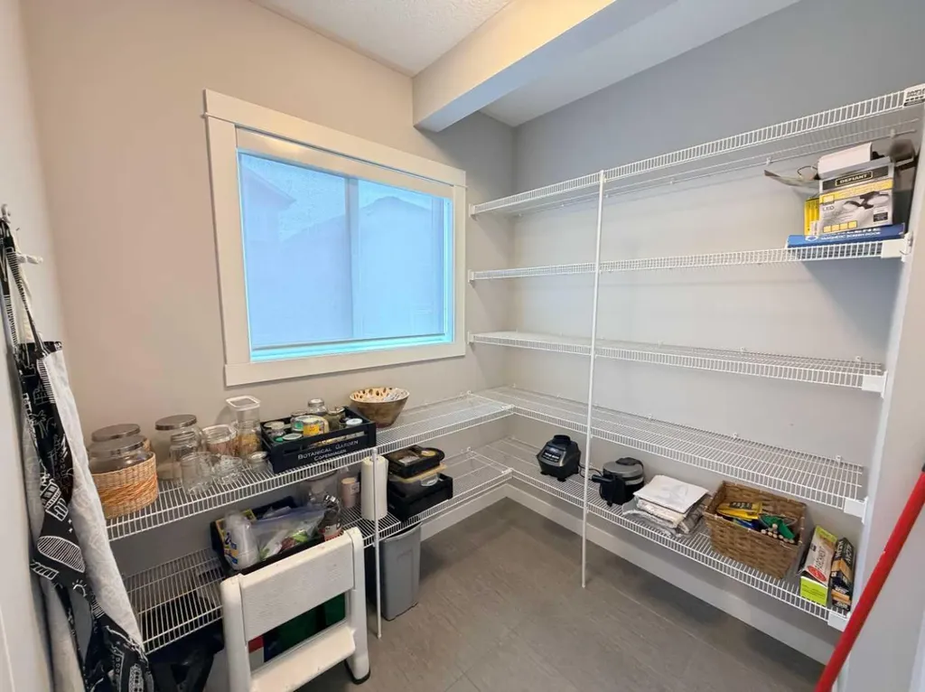 252 Nolancliff Crescent NW Calgary AB T3R 0T4