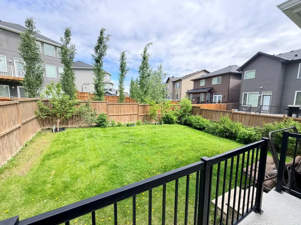 252 Nolancliff Crescent NW Calgary AB T3R 0T4