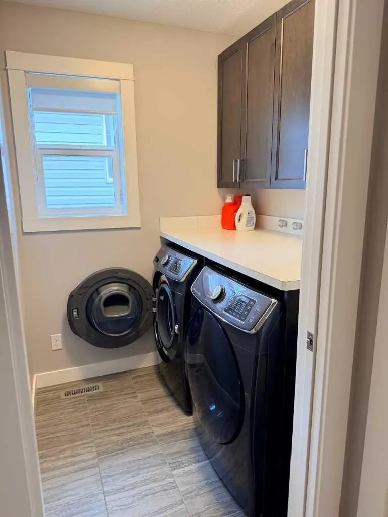 252 Nolancliff Crescent NW Calgary AB T3R 0T4