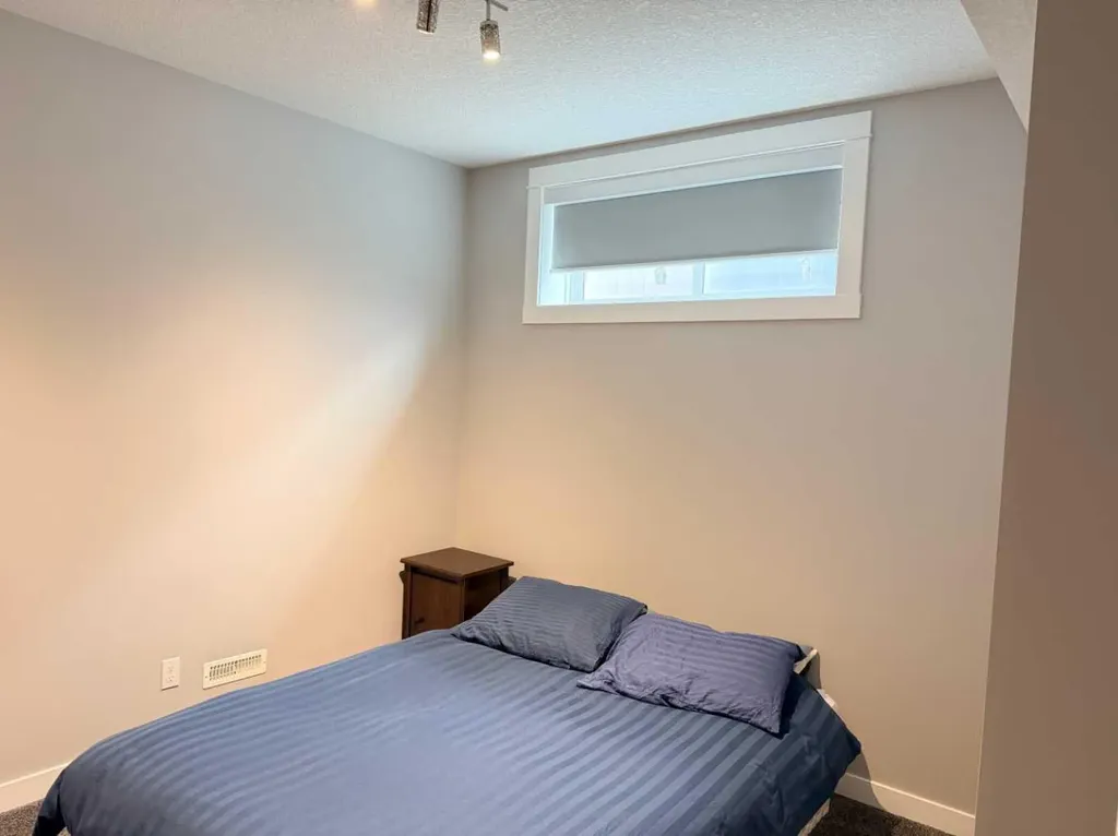 252 Nolancliff Crescent NW Calgary AB T3R 0T4
