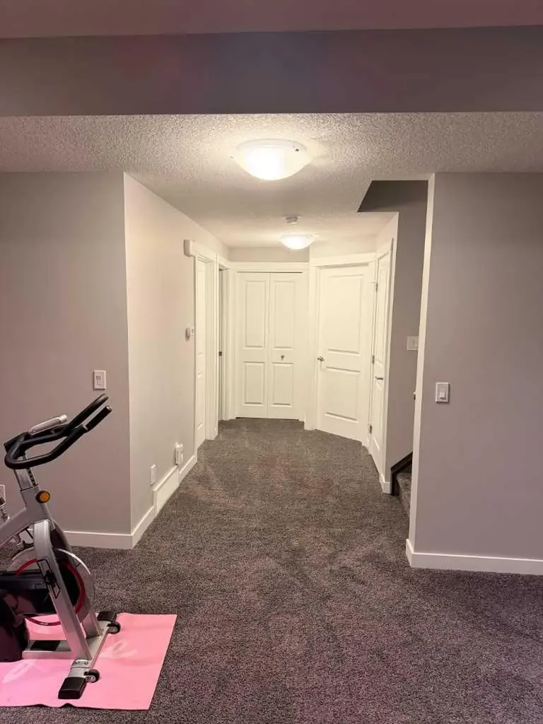252 Nolancliff Crescent NW Calgary AB T3R 0T4