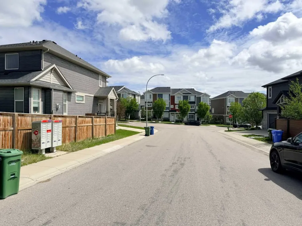 252 Nolancliff Crescent NW Calgary AB T3R 0T4