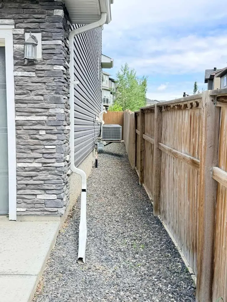 252 Nolancliff Crescent NW Calgary AB T3R 0T4