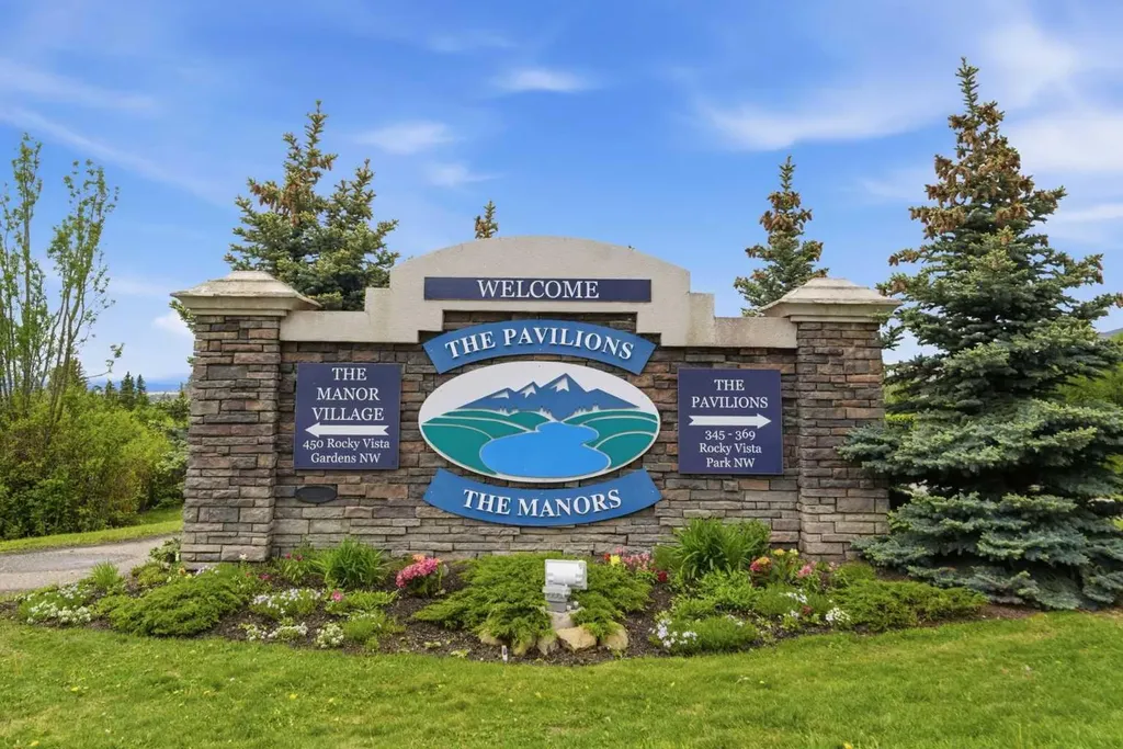 345 Rocky Vista Park NW Calgary AB T3G 5K6