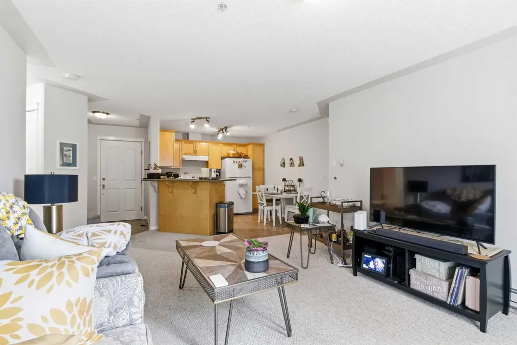 345 Rocky Vista Park NW Calgary AB T3G 5K6