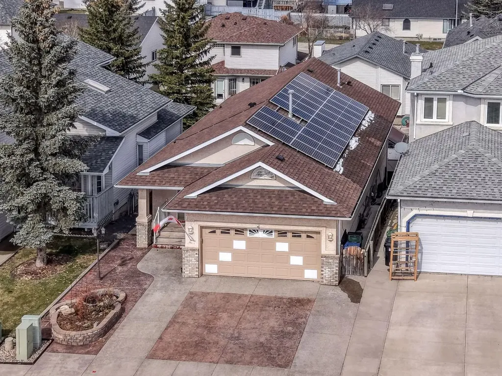 180 Hidden Vale Close NW Calgary AB T3A 5C7