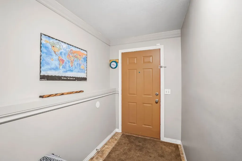 180 Hidden Vale Close NW Calgary AB T3A 5C7