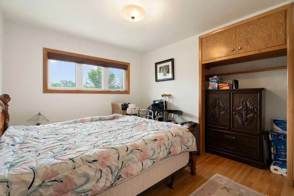 3019 37 Street SW Calgary AB T3E 3B5