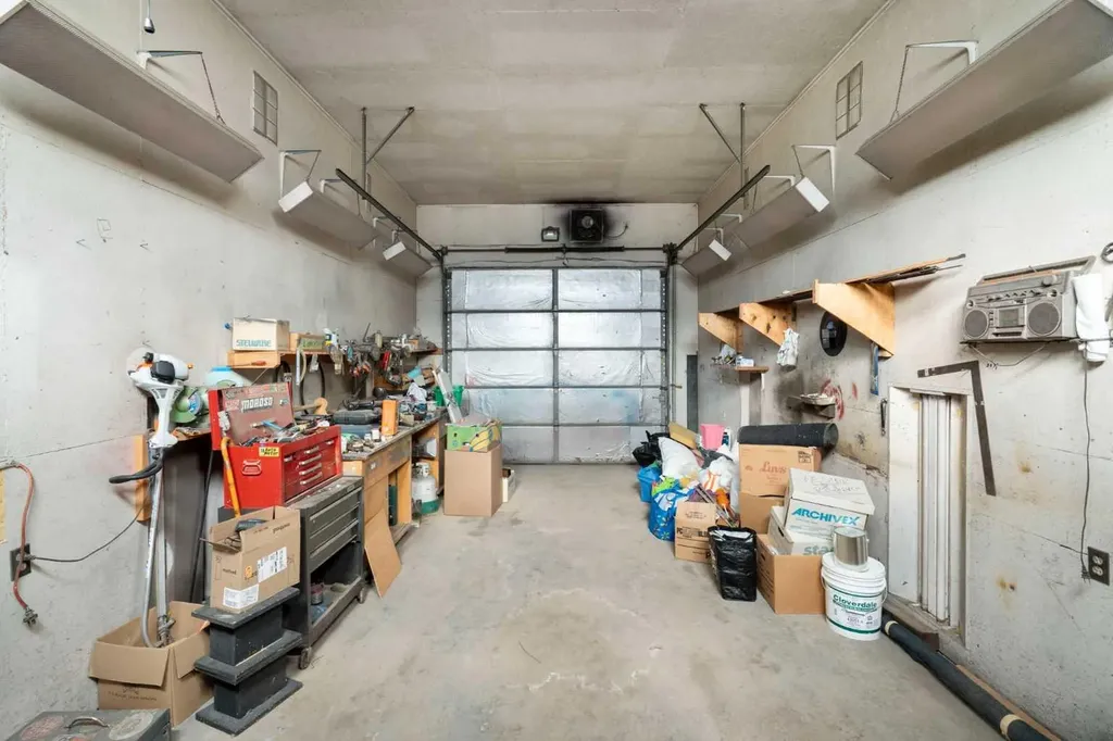 3019 37 Street SW Calgary AB T3E 3B5