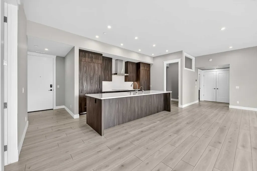 275 Lebel Crescent NW Calgary AB T3B 6L5