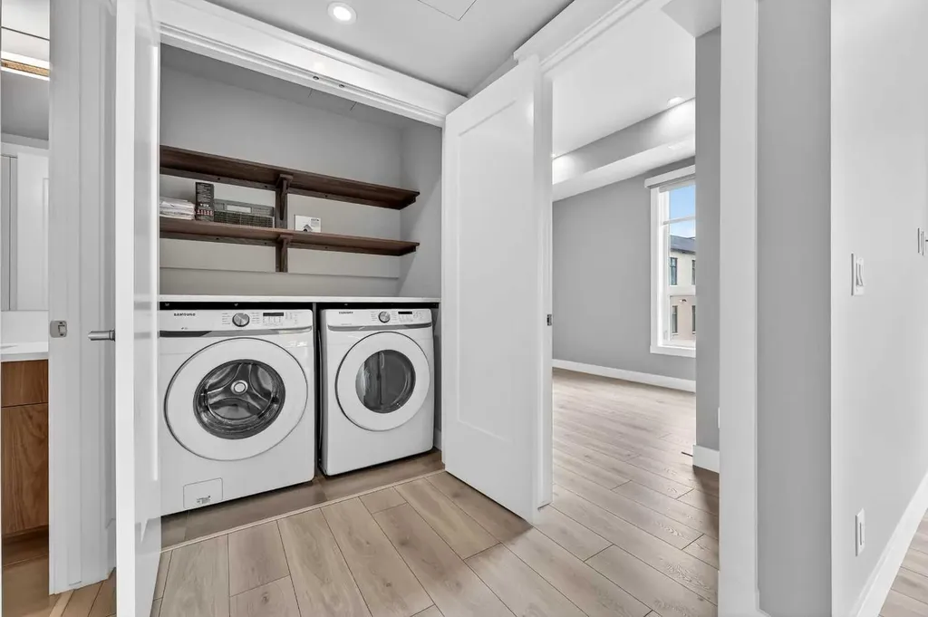 275 Lebel Crescent NW Calgary AB T3B 6L5