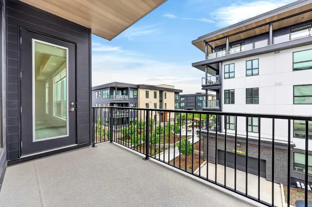 275 Lebel Crescent NW Calgary AB T3B 6L5