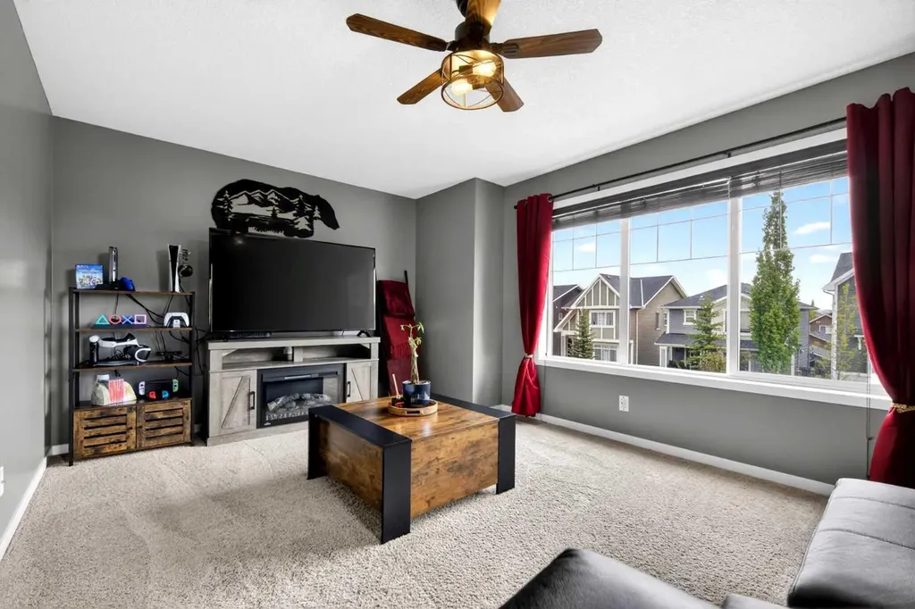 192 Fireside Place Cochrane AB T4C 0R6