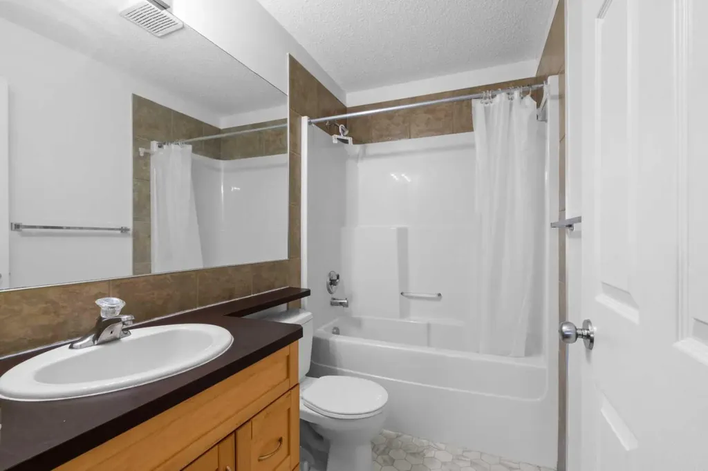 70 Panamount Drive NW Calgary AB T3K 6K3