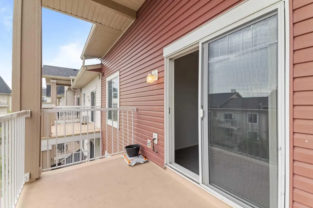 70 Panamount Drive NW Calgary AB T3K 6K3