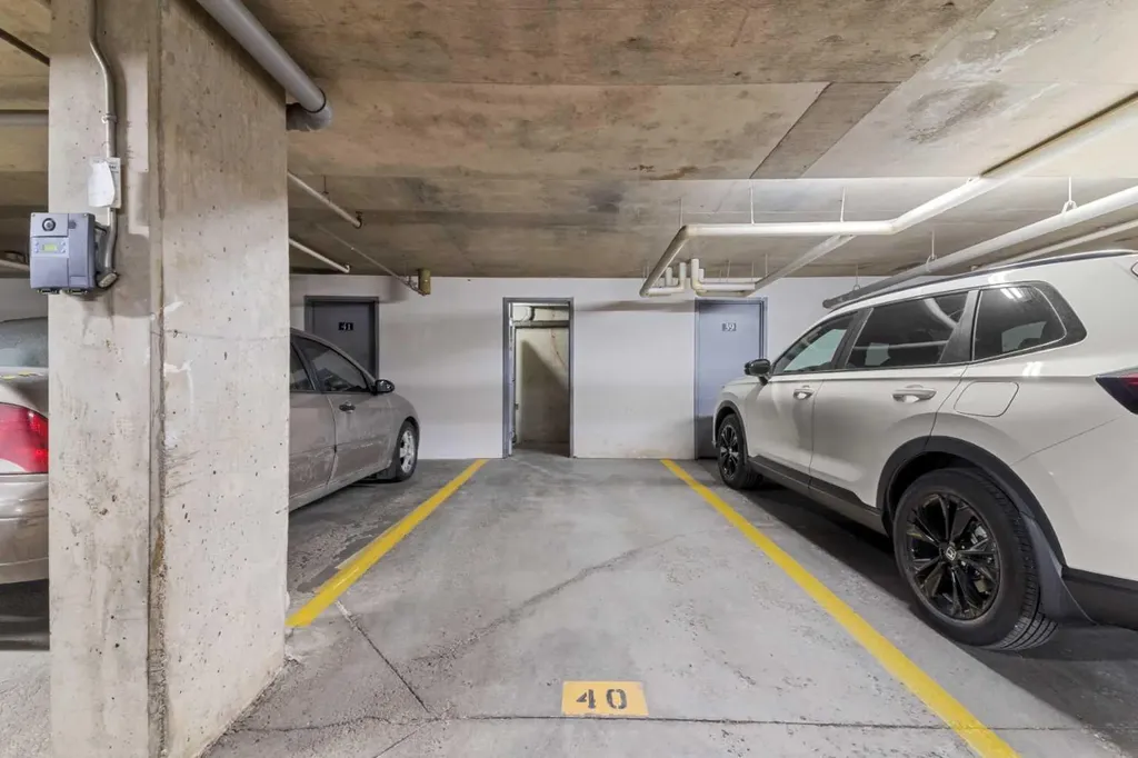 70 Panamount Drive NW Calgary AB T3K 6K3
