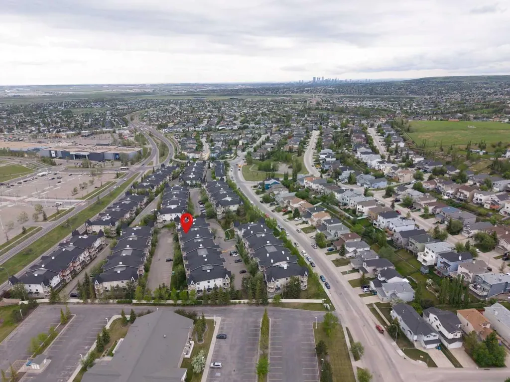 70 Panamount Drive NW Calgary AB T3K 6K3