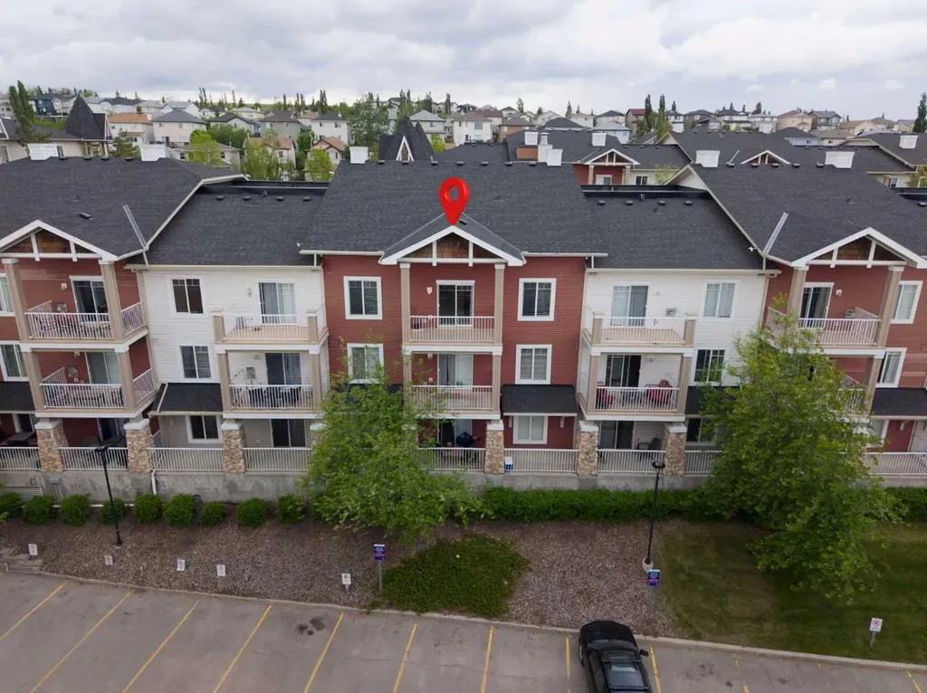 70 Panamount Drive NW Calgary AB T3K 6K3