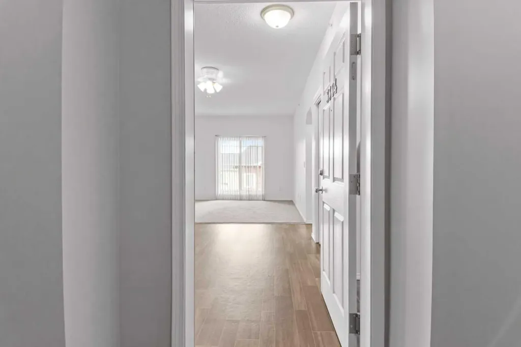 70 Panamount Drive NW Calgary AB T3K 6K3