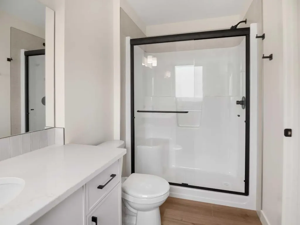 491 Townsend Street Red Deer AB T4P 0Y5