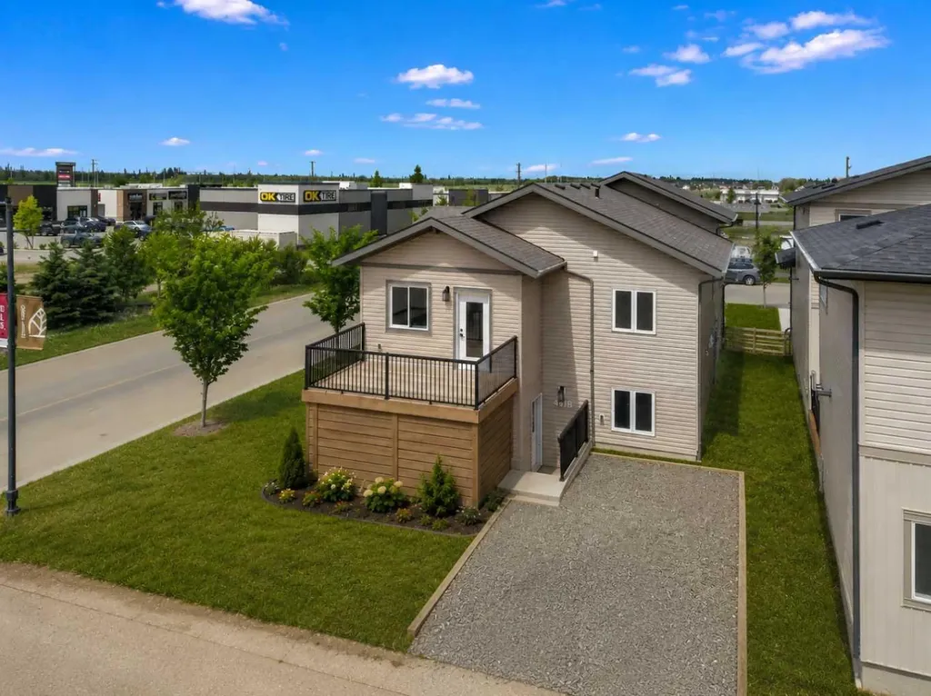 491 Townsend Street Red Deer AB T4P 0Y5