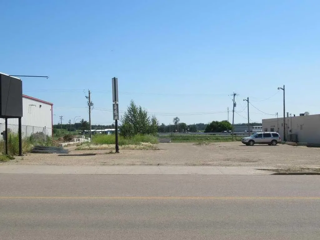 10323 101 Lac La Biche AB T0A2C0